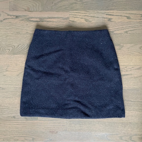 Uniqlo | Navy Wool Mini Skirt - Picture 1 of 3